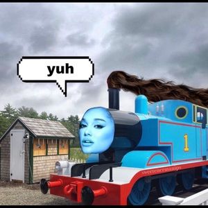 Meet your Posher, Alicia